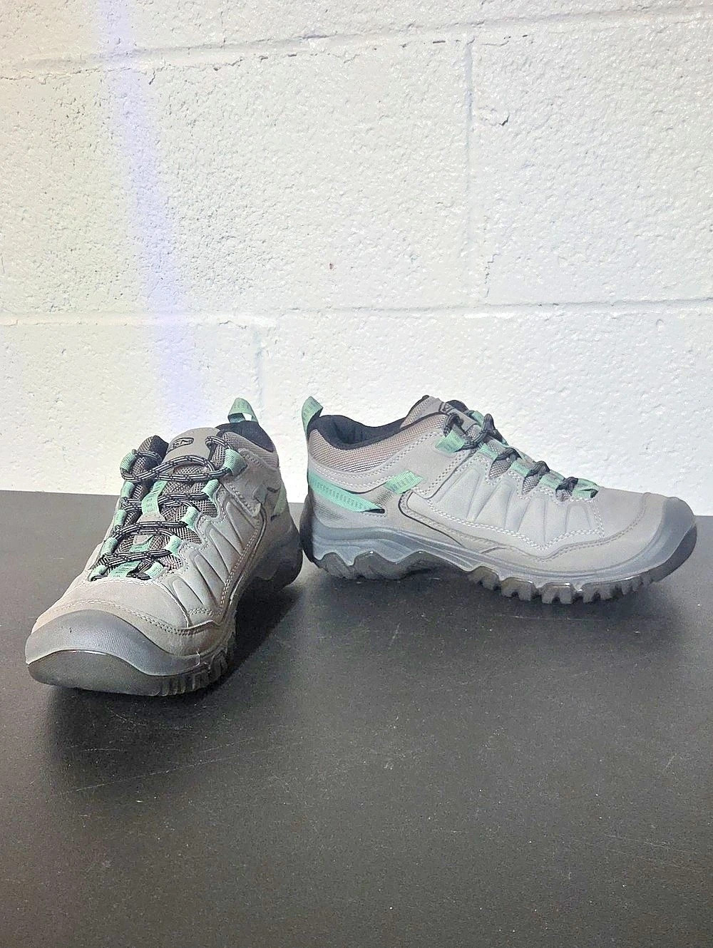 KEEN Targhee Women's Hiking Shoes Gray & Green US 10.5